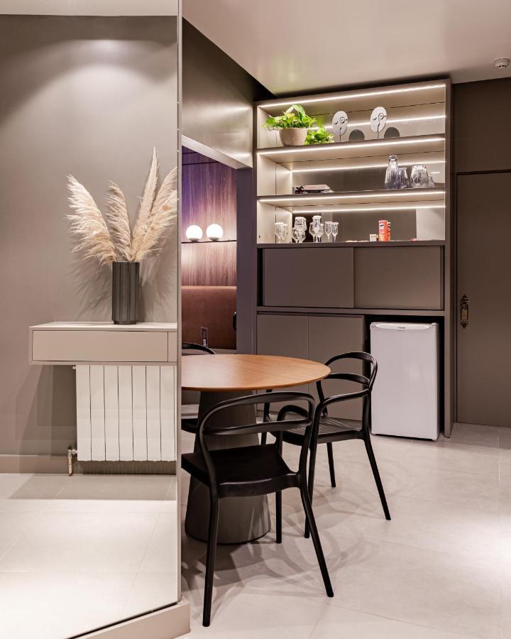 Love hotel Monn Cherry *